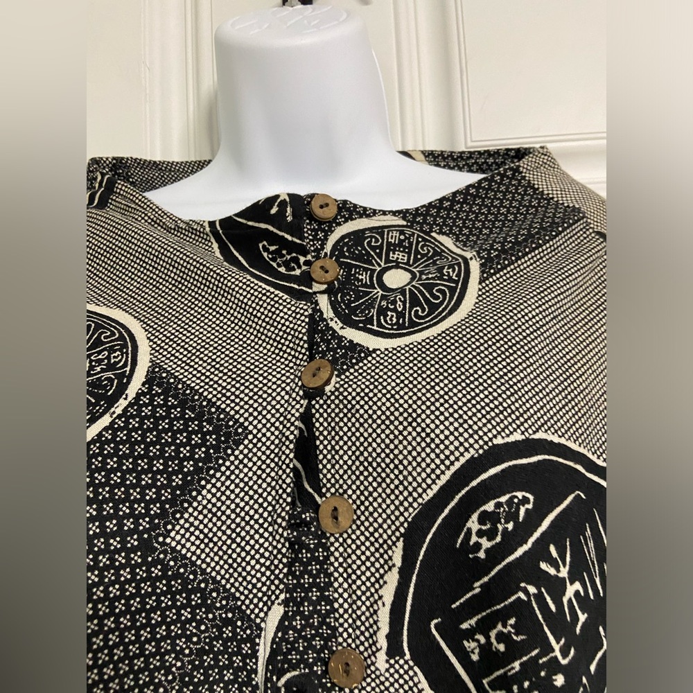 D5- Catalog Classics Block Print Artsy Lagenlook … - image 2